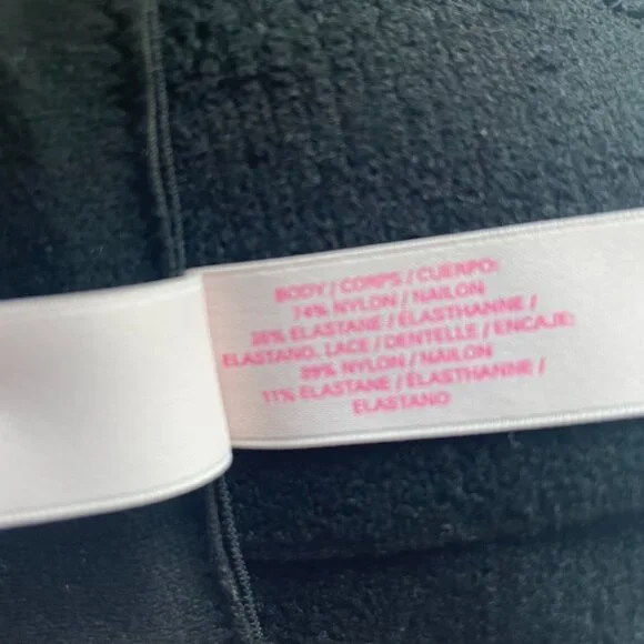 NWOT Victoria's Secret Strapless Black & White polkadot floral lace trim 38DDD - Picture 6 of 15